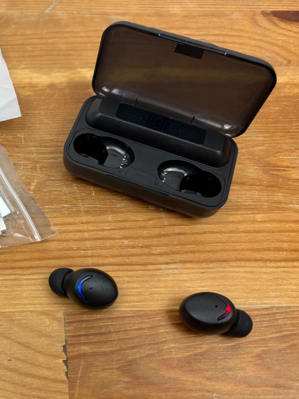 Wireless Earbuds with Touch Control, HD Mic and Charging Case. New - Picture 3 of 15